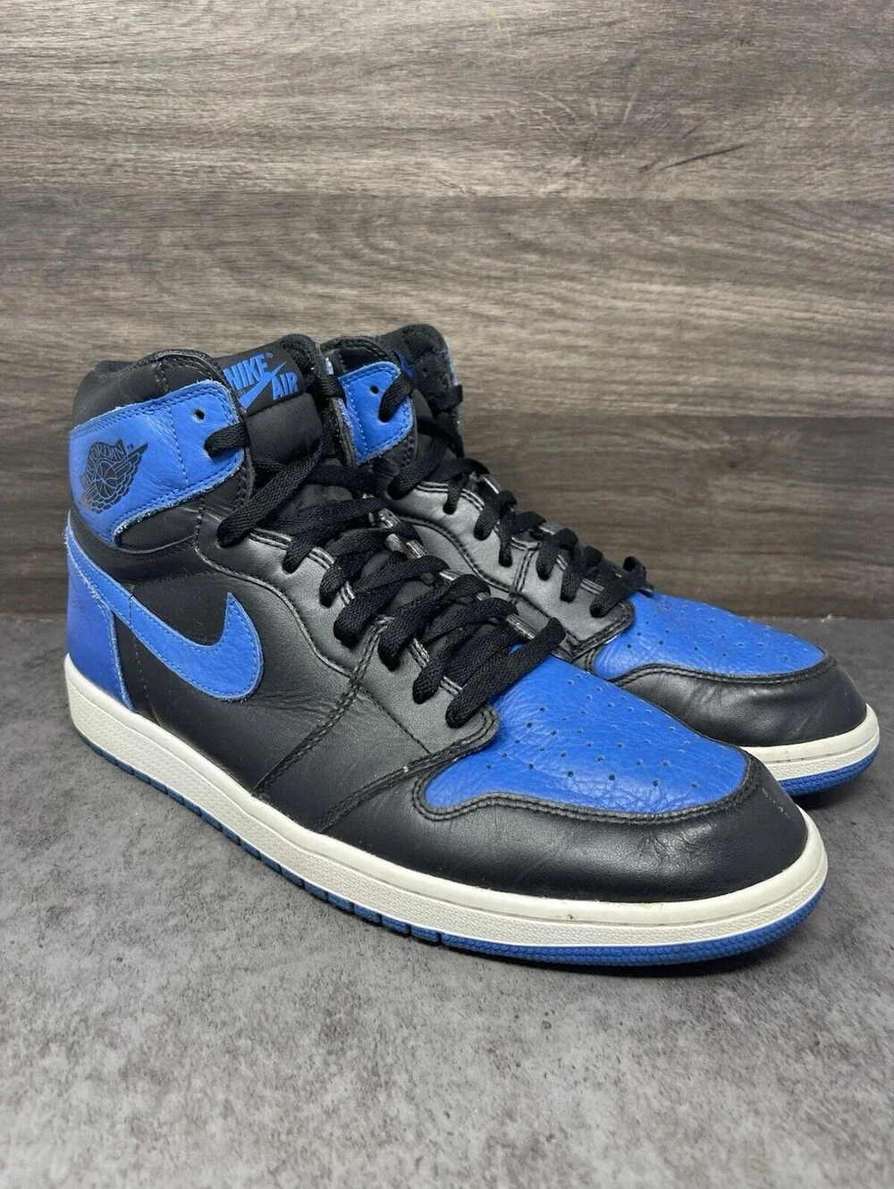 Air Jordan 1 Retro High Royal 2017 Size 14 Mens Basketball Shoes Lot 555088-007